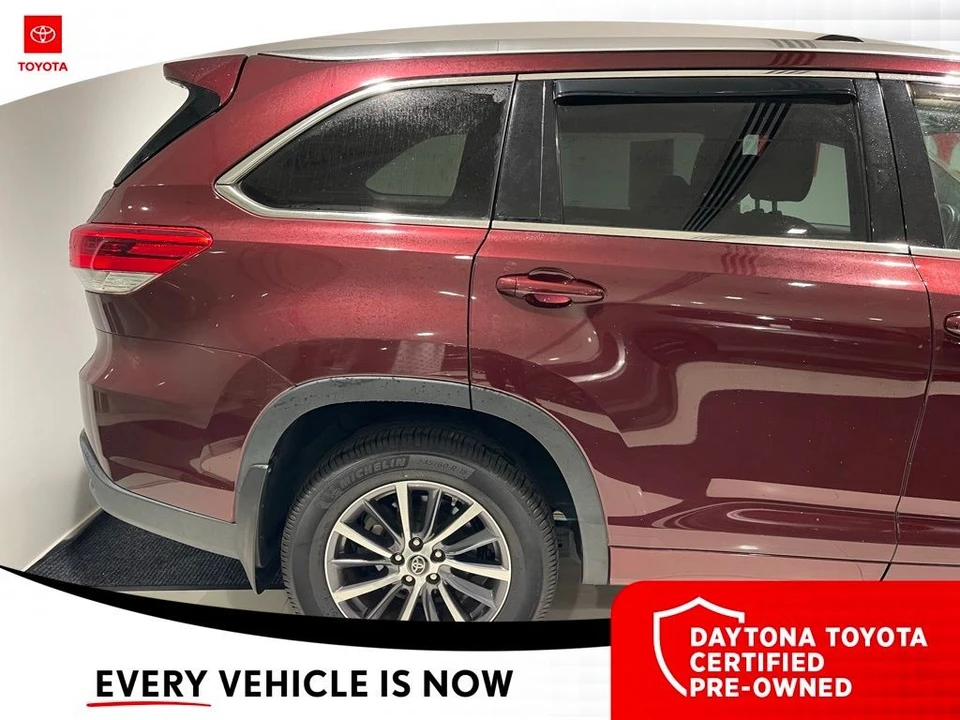 2018 Toyota Highlander - Image 4 of 10