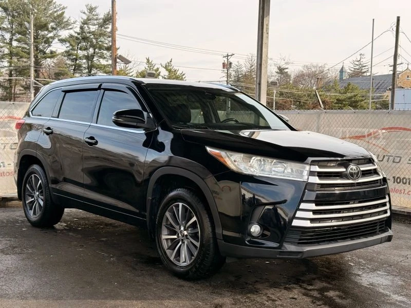 2018 Toyota Highlander - Image 6 of 12