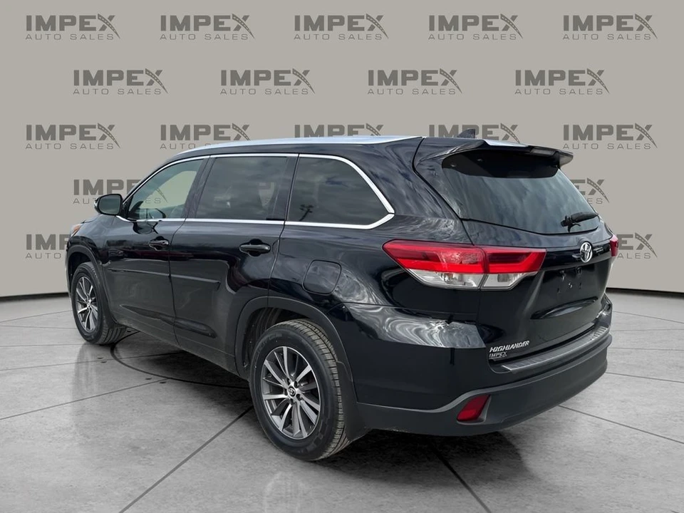 2018 Toyota Highlander - Image 3 of 12