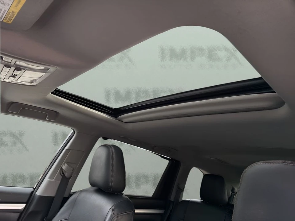 2018 Toyota Highlander - Image 11 of 12