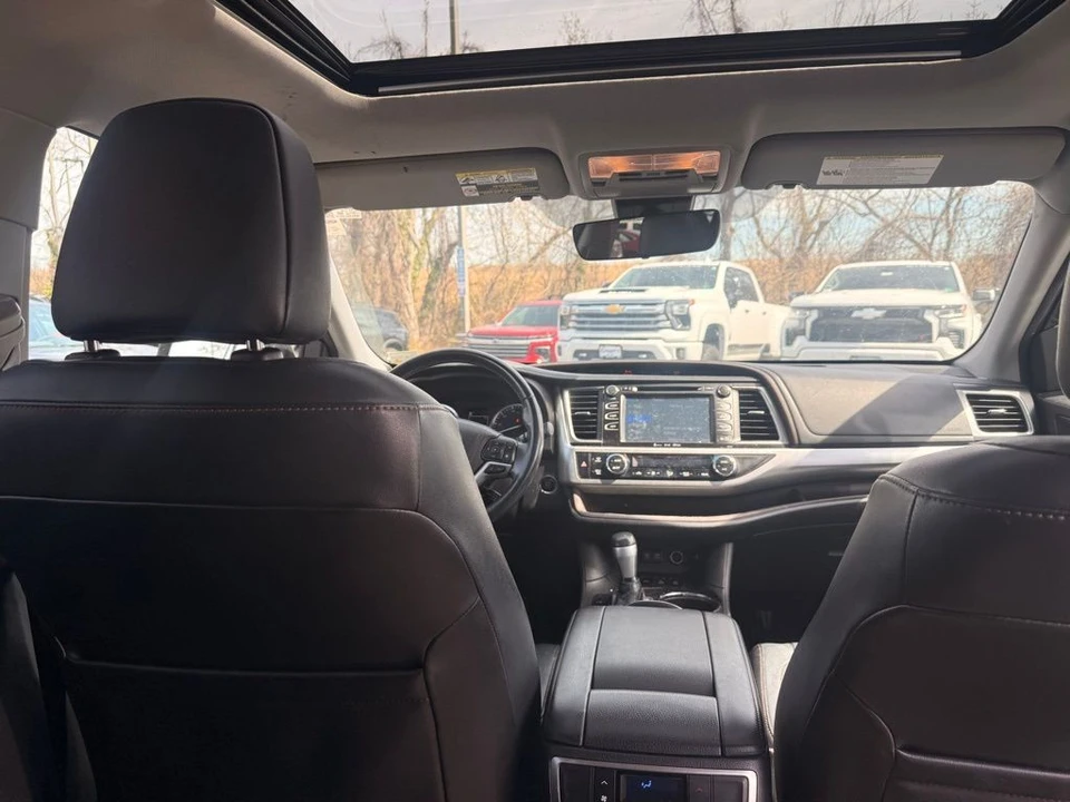 2018 Toyota Highlander - Image 20 of 21