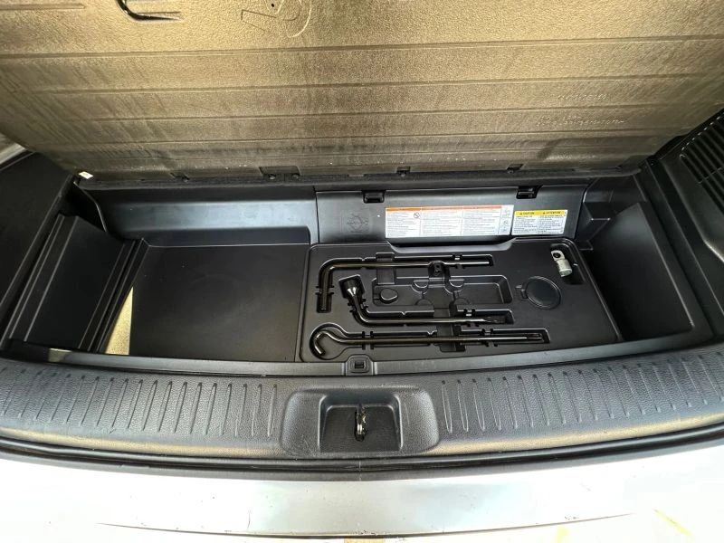 2018 Toyota Highlander - Image 7 of 12