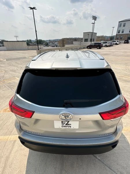 2018 Toyota Highlander - Image 12 of 12