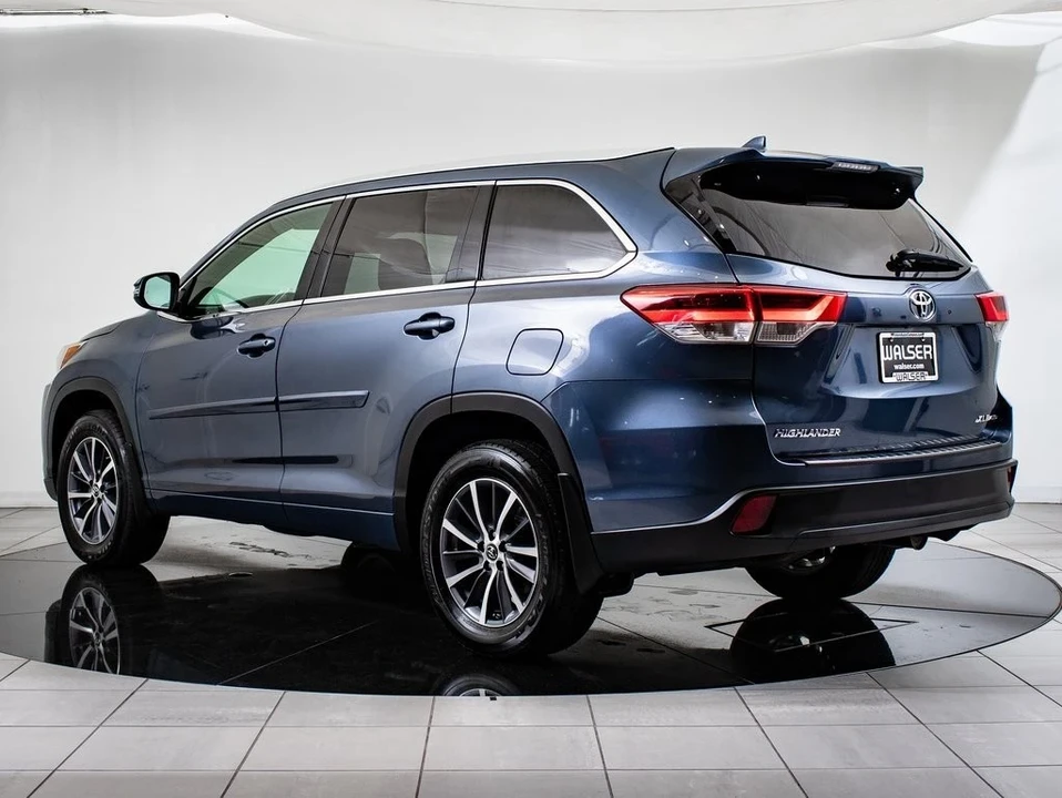2018 Toyota Highlander - Image 6 of 21