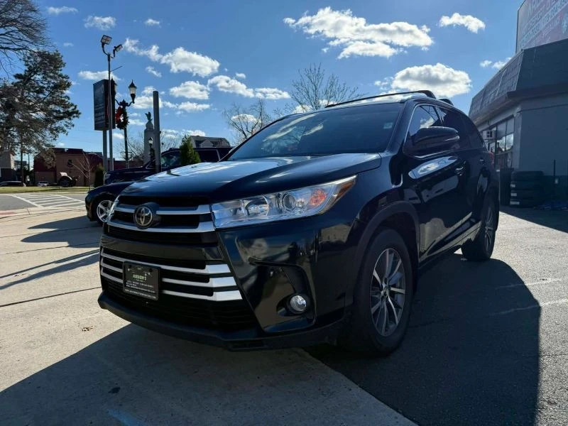 2018 Toyota Highlander - Image 6 of 12