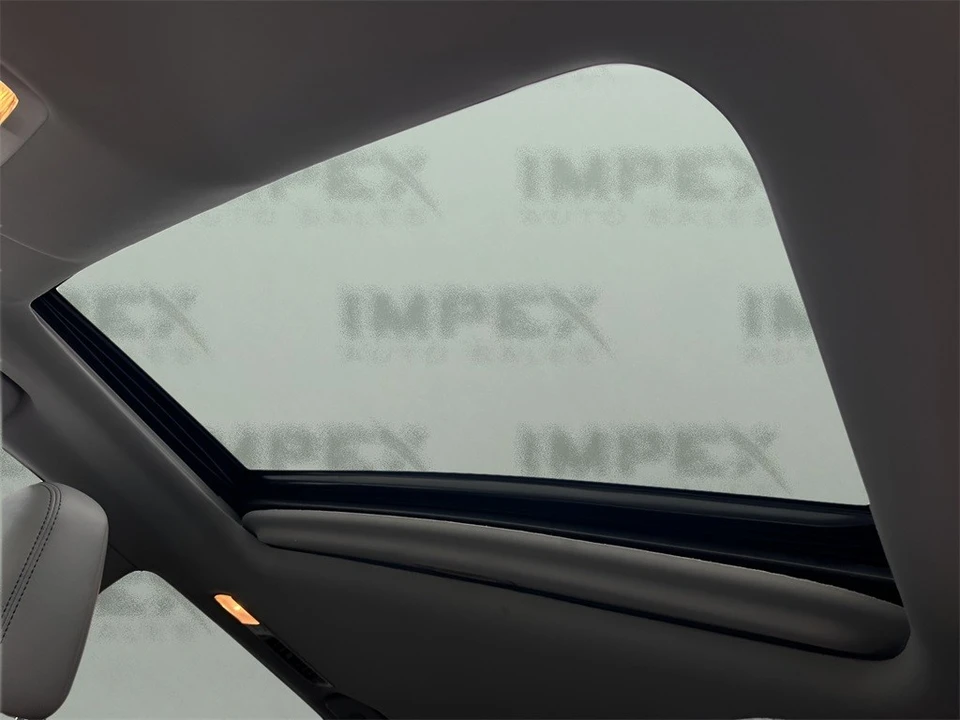 2018 Toyota Highlander - Image 11 of 12
