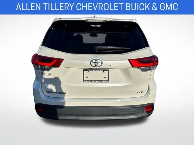 2018 Toyota Highlander - Image 4 of 12
