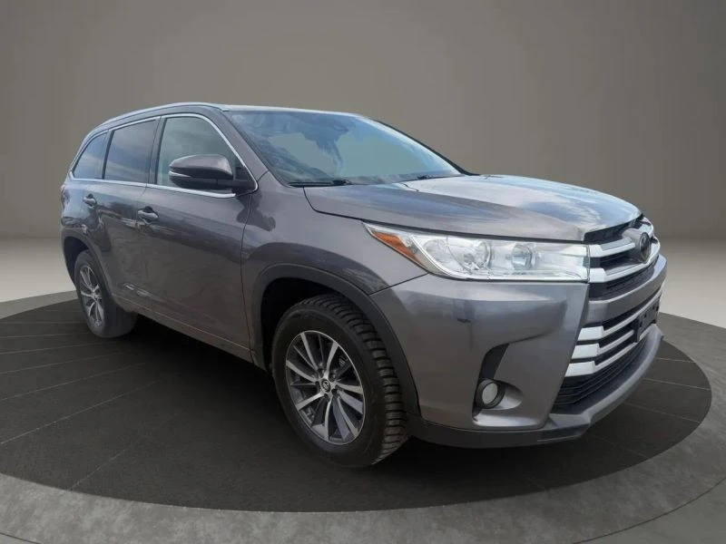 2018 Toyota Highlander - Image 3 of 12