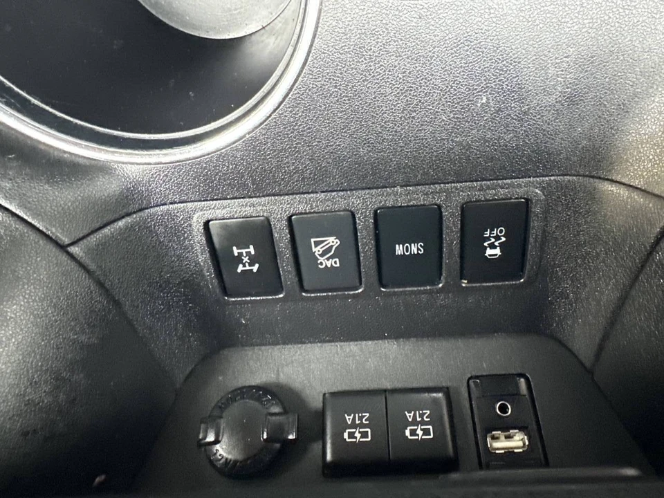 2018 Toyota Highlander - Image 20 of 21