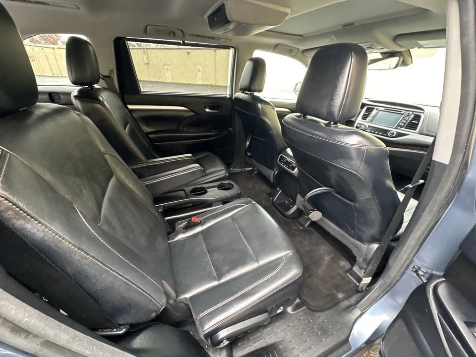2018 Toyota Highlander - Image 11 of 21
