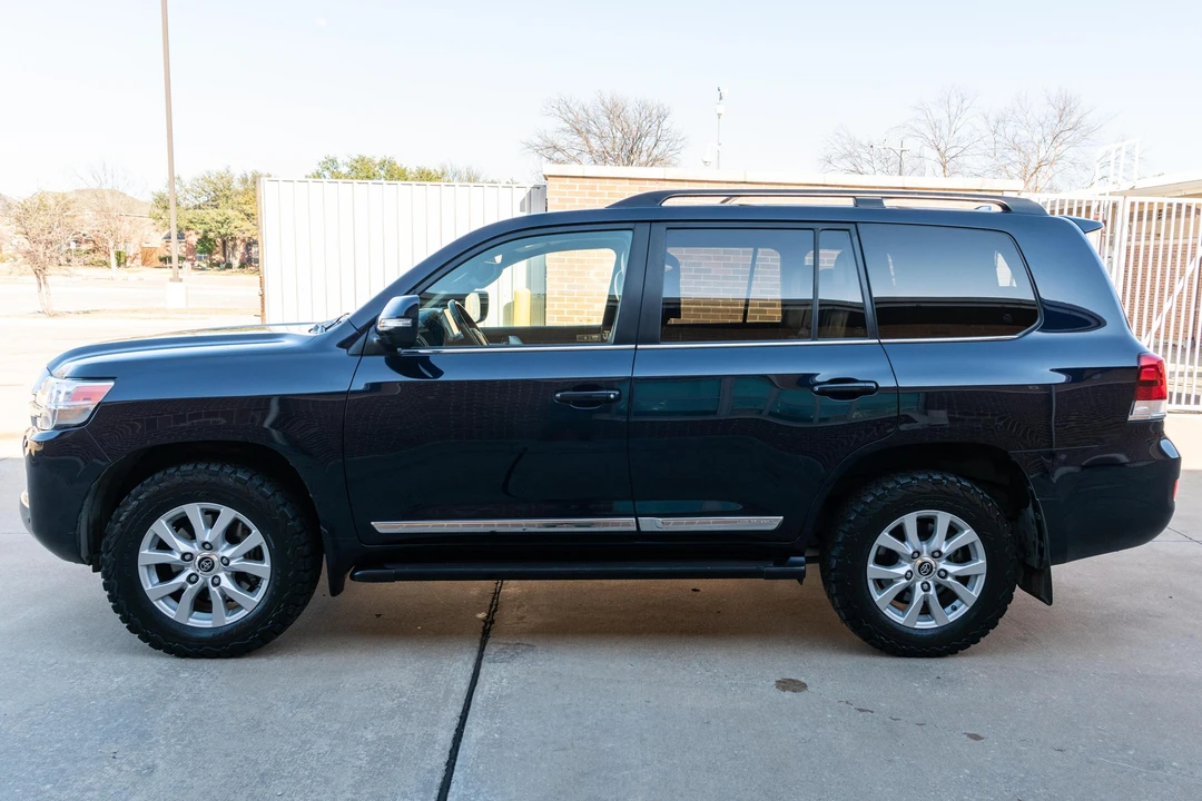 2018 Toyota J200 Land Cruiser - Image 3 of 31