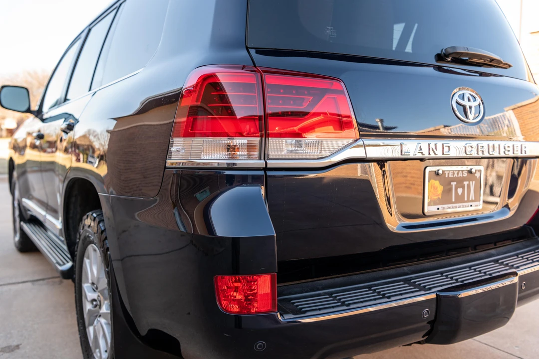 2018 Toyota J200 Land Cruiser - Image 16 of 31