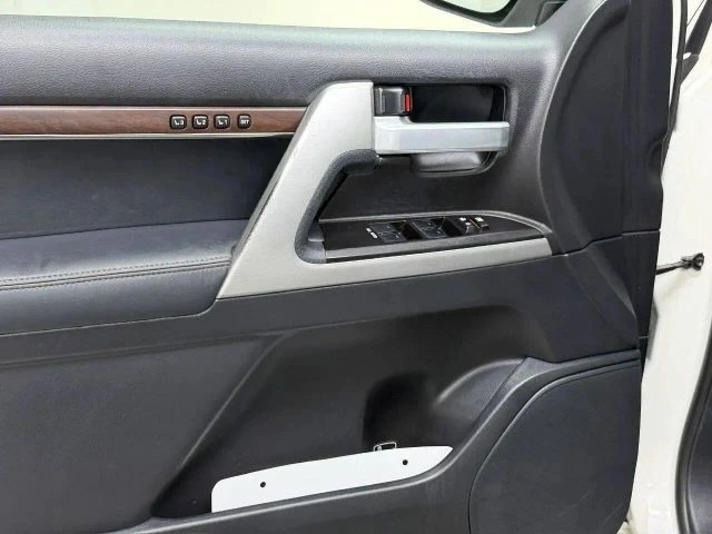 2018 Toyota J200 Land Cruiser - Image 23 of 31