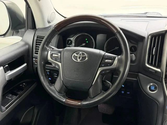 2018 Toyota J200 Land Cruiser - Image 24 of 31