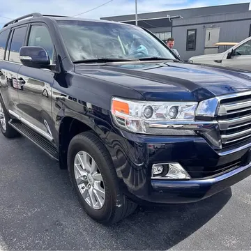 2018 Toyota Land Cruiser