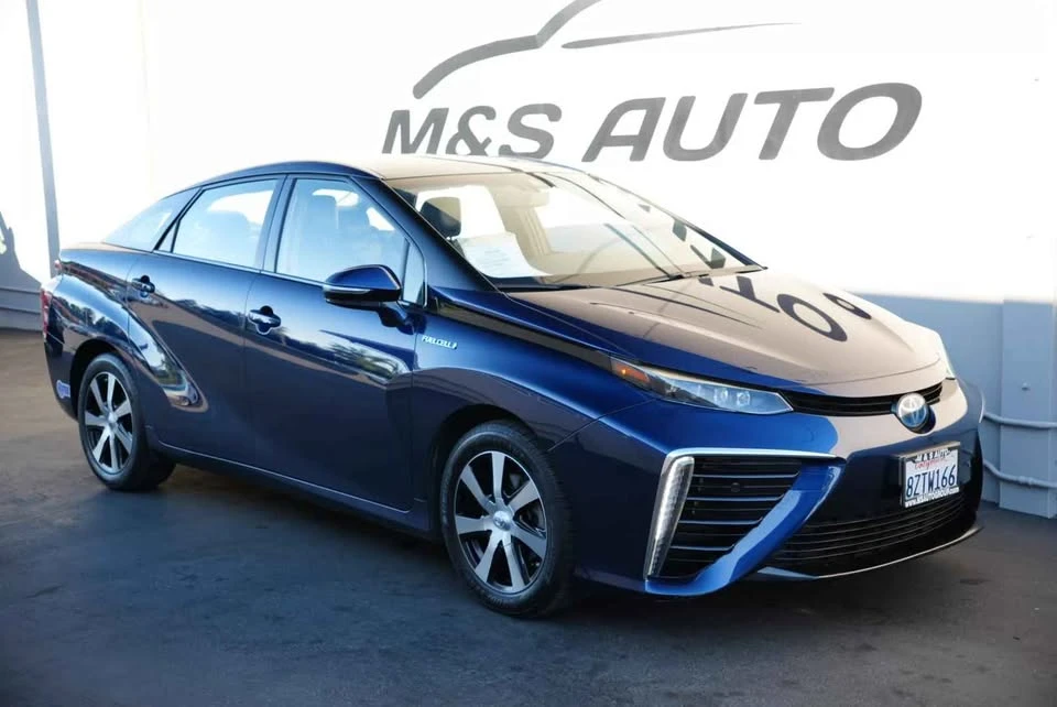 2018 Toyota Mirai - Image 2 of 14