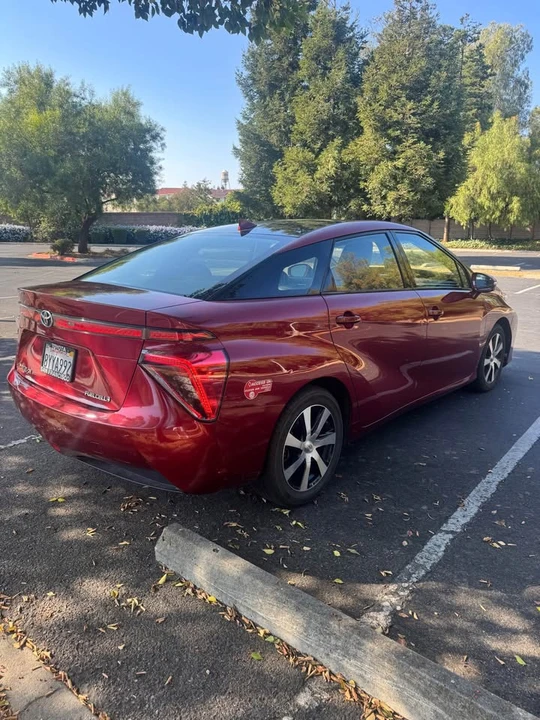 2018 Toyota Mirai - Image 9 of 19