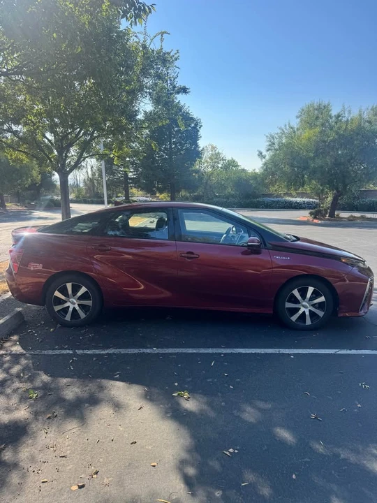 2018 Toyota Mirai - Image 5 of 19