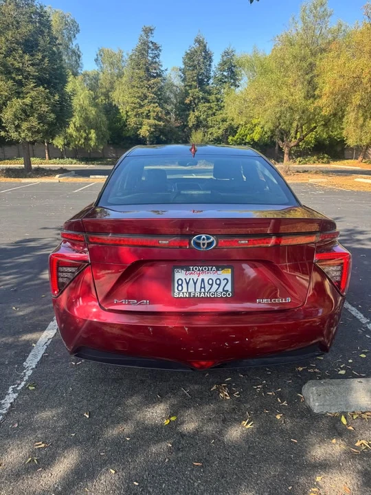 2018 Toyota Mirai - Image 8 of 19