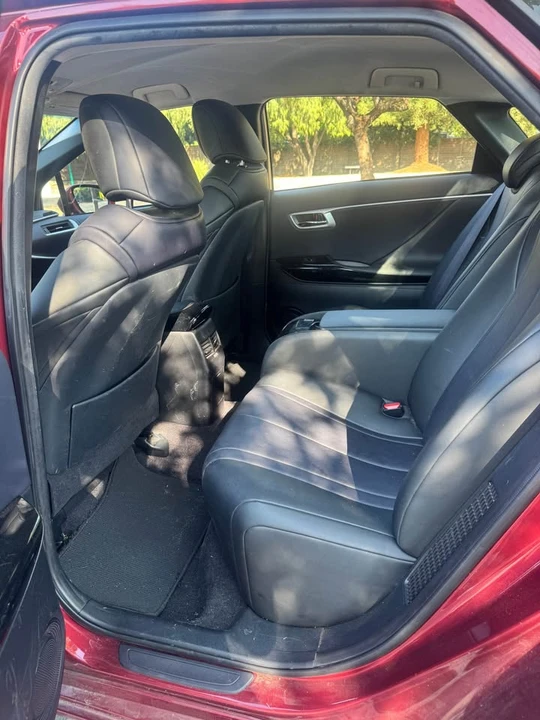 2018 Toyota Mirai - Image 12 of 19