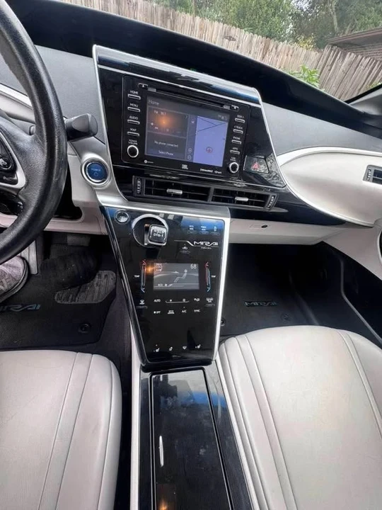 2018 Toyota Mirai - Image 5 of 6