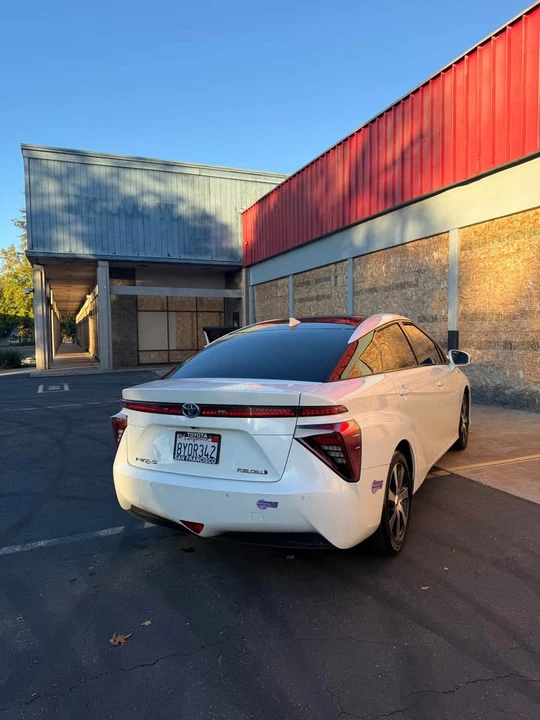 2018 Toyota Mirai - Image 3 of 10