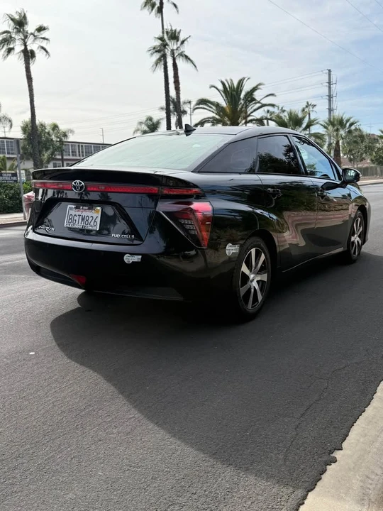 2018 Toyota Mirai - Image 5 of 6