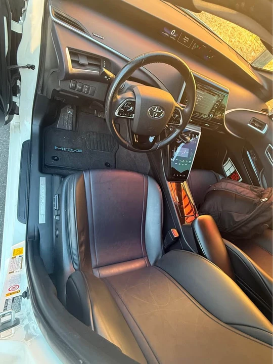 2018 Toyota Mirai - Image 10 of 10