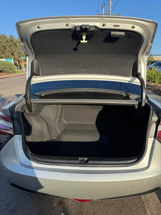 2018 Toyota Mirai - Image 5 of 10