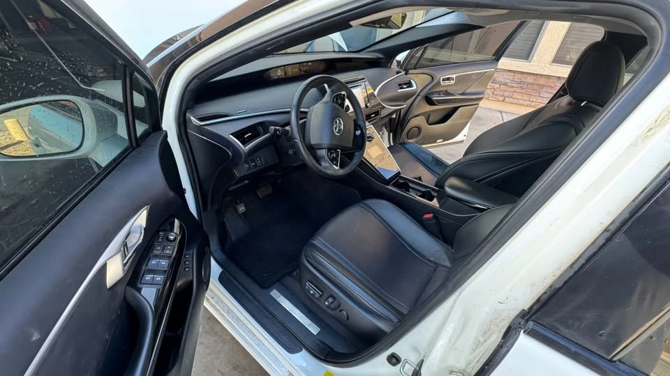 2018 Toyota Mirai - Image 6 of 16
