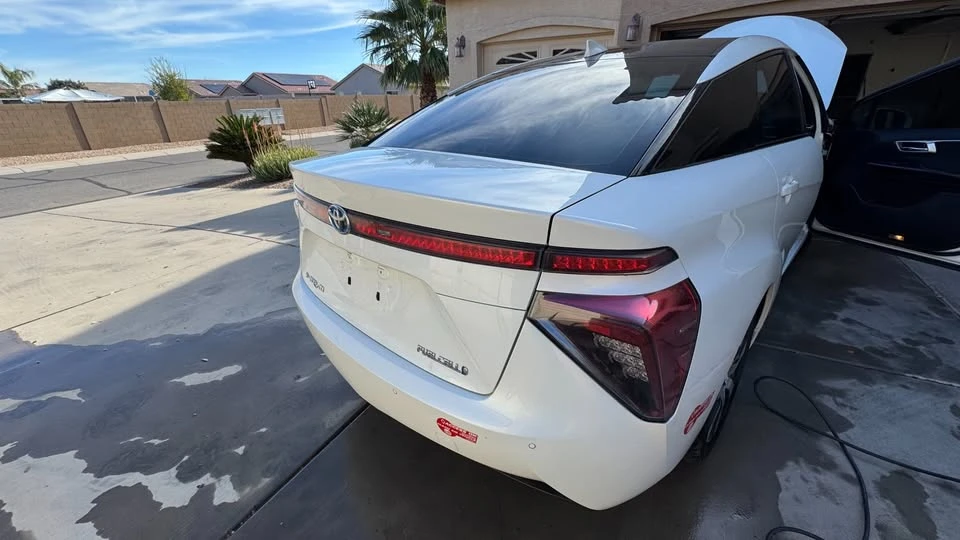2018 Toyota Mirai - Image 10 of 16