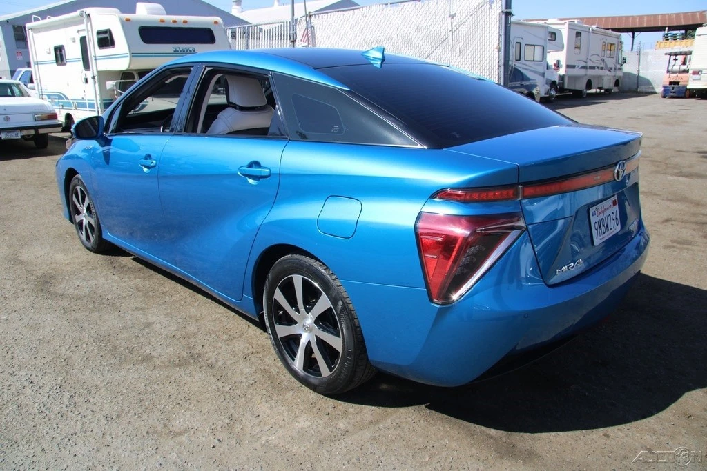 2018 Toyota Mirai - Image 5 of 21