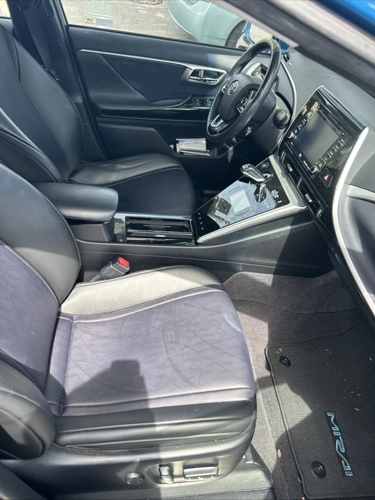 2018 Toyota Mirai - Image 9 of 15