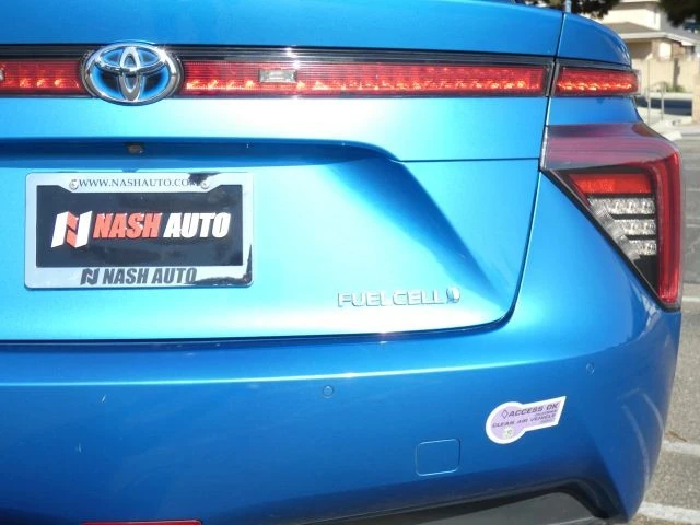 2018 Toyota Mirai - Image 9 of 21