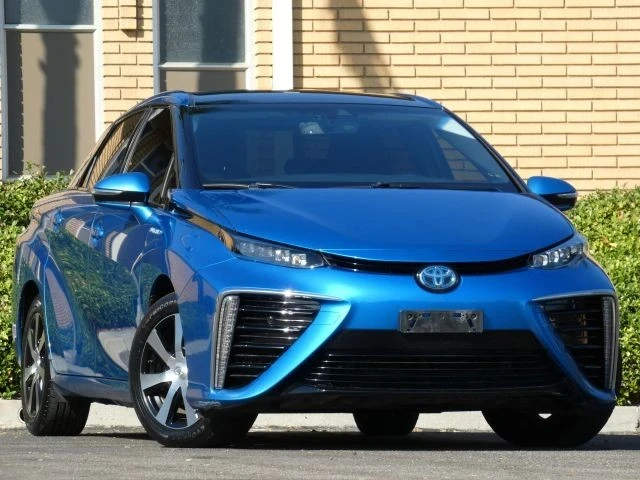 2018 Toyota Mirai - Image 3 of 21