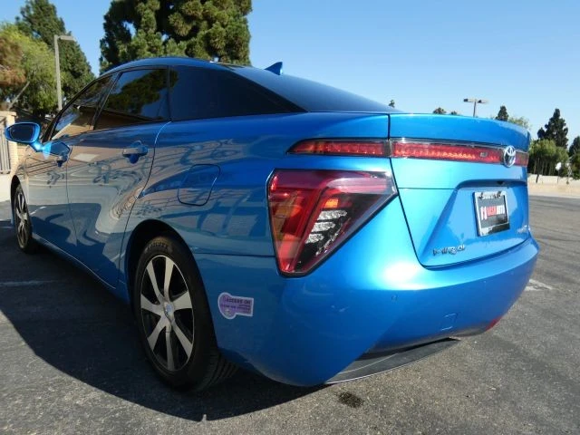 2018 Toyota Mirai - Image 11 of 21