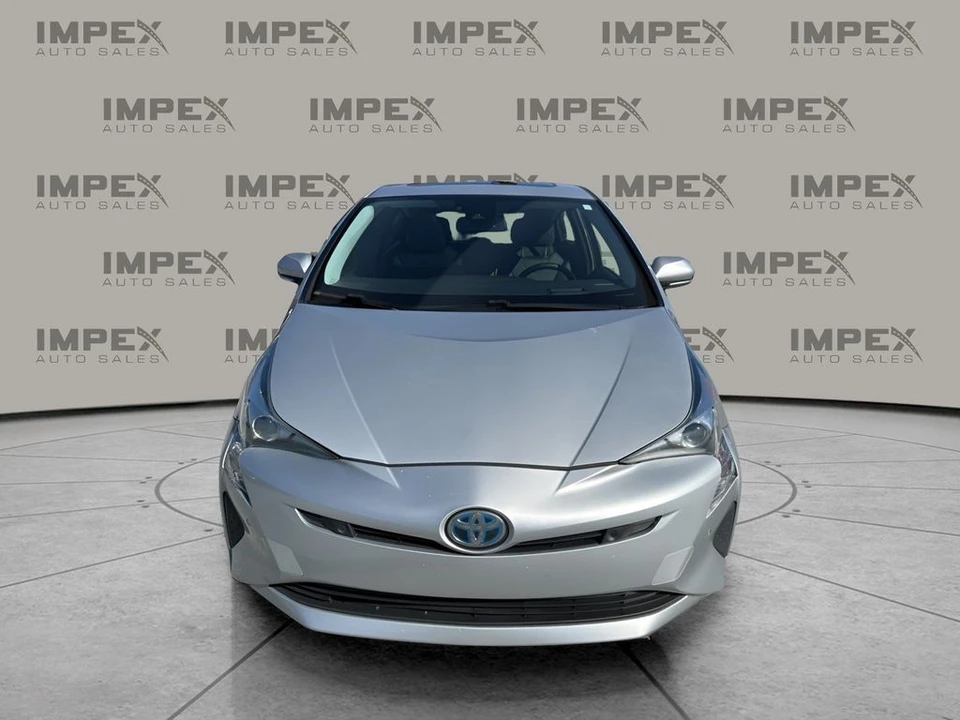 2018 Toyota Prius 4th Gen - Image 8 of 12