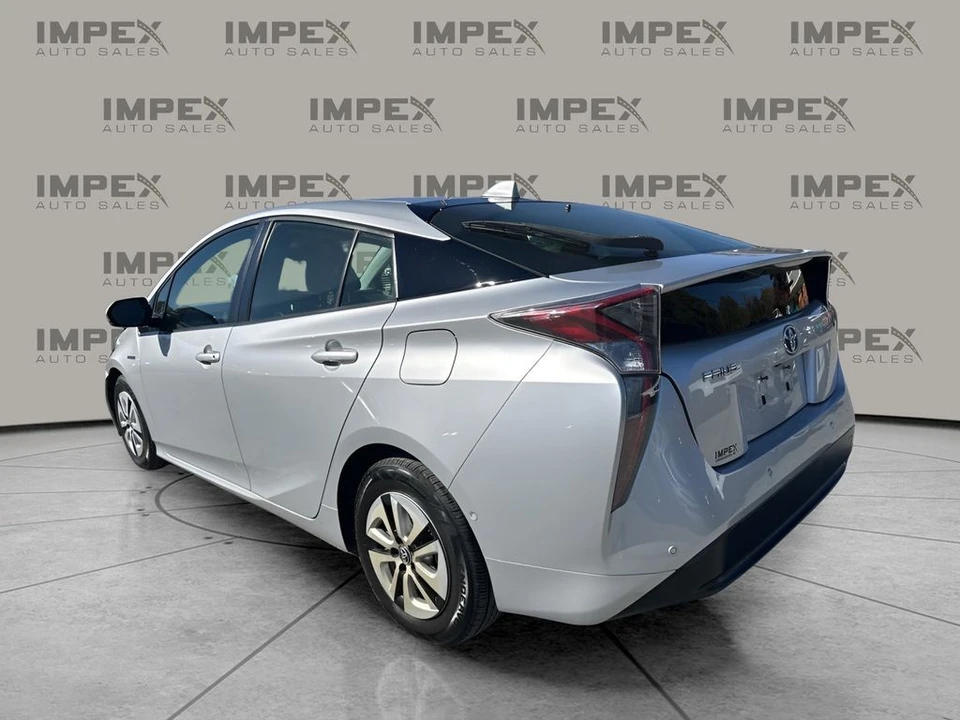 2018 Toyota Prius 4th Gen - Image 3 of 12