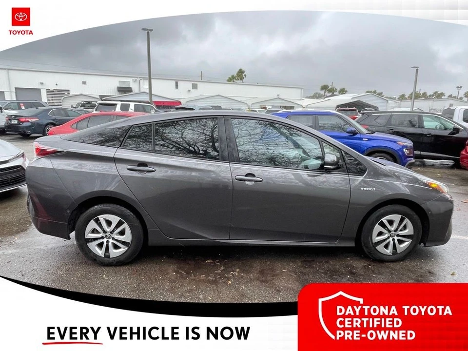 2018 Toyota Prius 4th Gen - Image 10 of 10