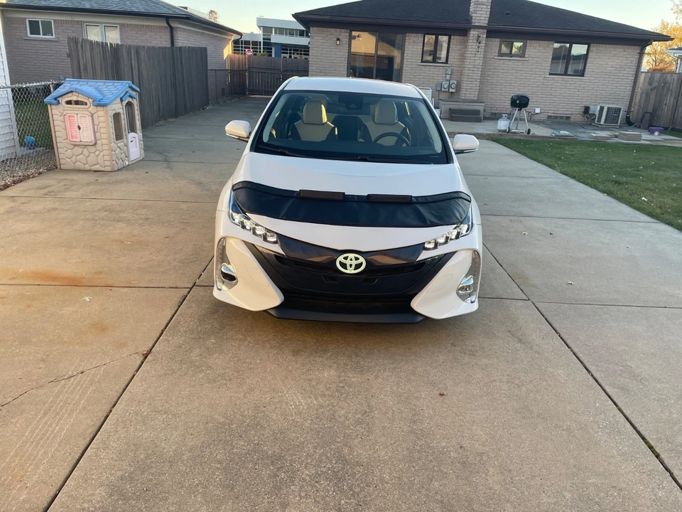 2018 Toyota Prius 4th Gen - Image 2 of 17