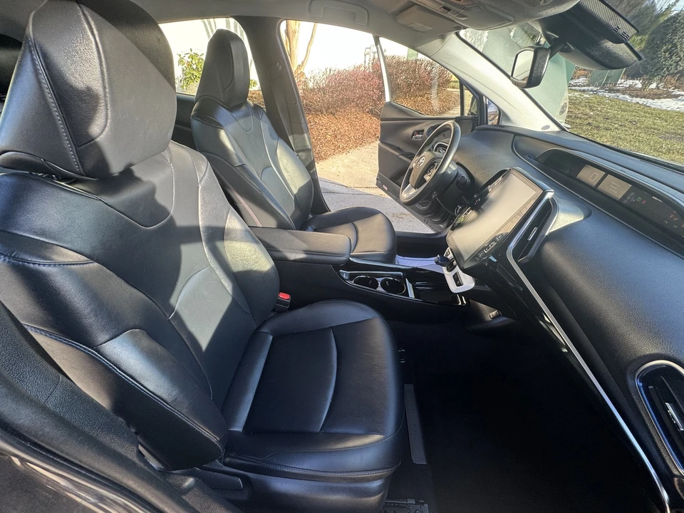 2018 Toyota Prius 4th Gen - Image 21 of 21