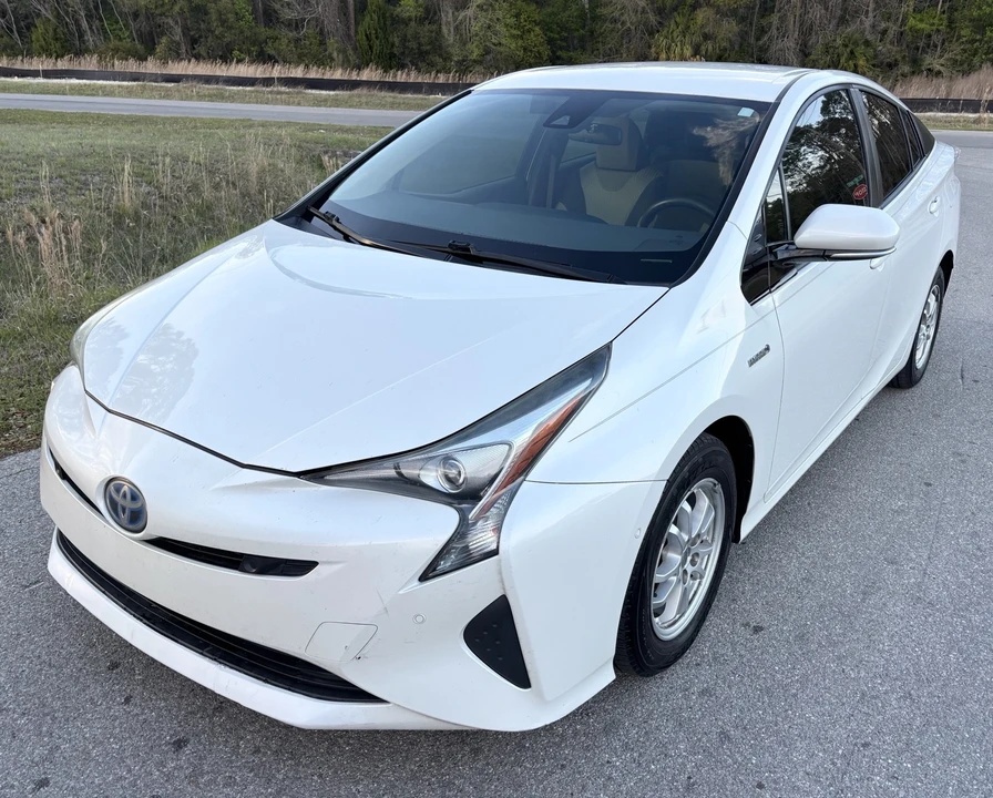 2018 Toyota Prius 4th Gen - Image 2 of 19