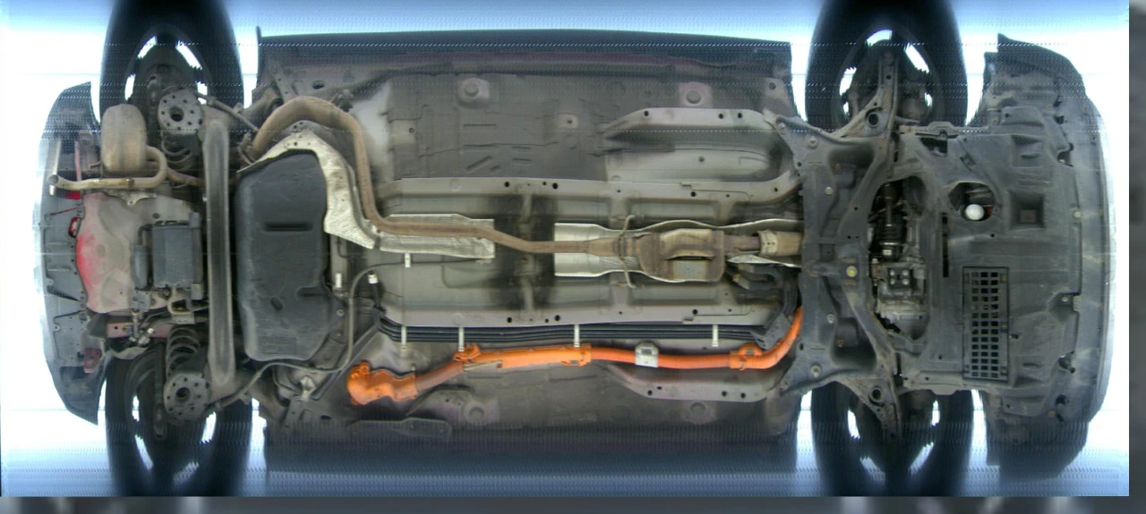2018 Toyota Prius 4th Gen - Image 17 of 20