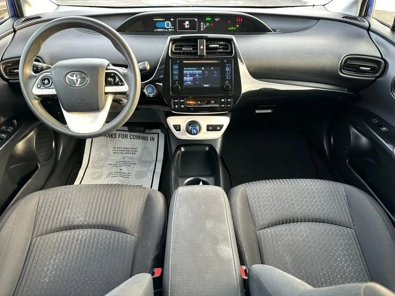 2018 Toyota Prius 4th Gen - Image 11 of 12