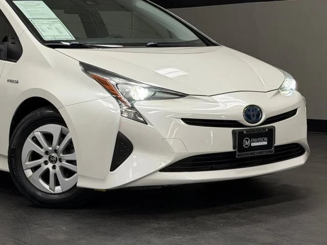 2018 Toyota Prius 4th Gen - Image 3 of 21