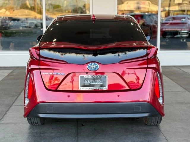 2018 Toyota Prius 4th Gen - Image 11 of 21