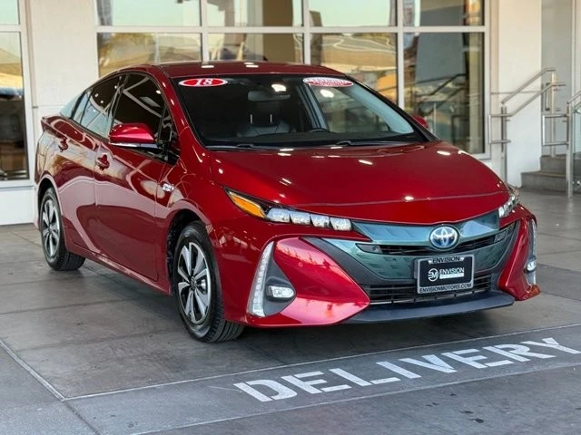 2018 Toyota Prius 4th Gen - Image 6 of 12