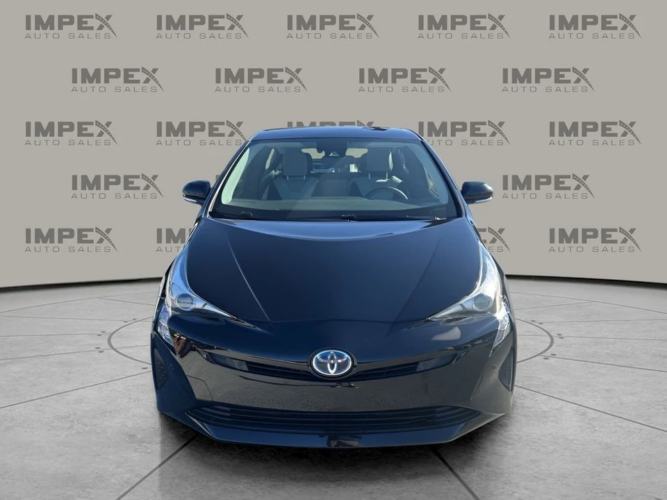 2018 Toyota Prius 4th Gen - Image 8 of 12