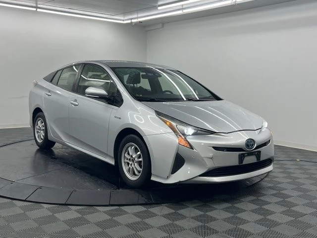 2018 Toyota Prius 4th Gen - Image 2 of 10