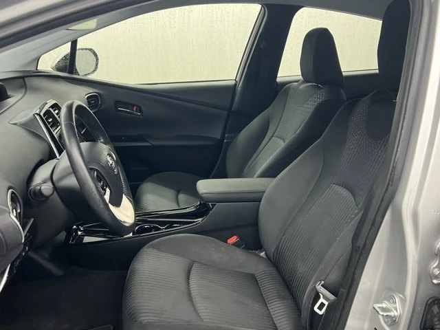 2018 Toyota Prius 4th Gen - Image 6 of 10